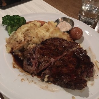 Chuck's Steakhouse - Steakhouses Near Me - Banff, Alberta Chuck's Steakhouse - Steakhouses Near Me - Banff, Alberta
