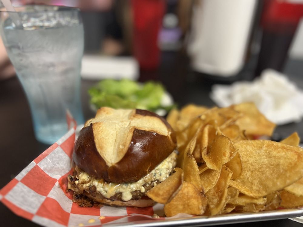 INSKIP GRILL POWELL Updated October 2024 25 Photos & 11 Reviews