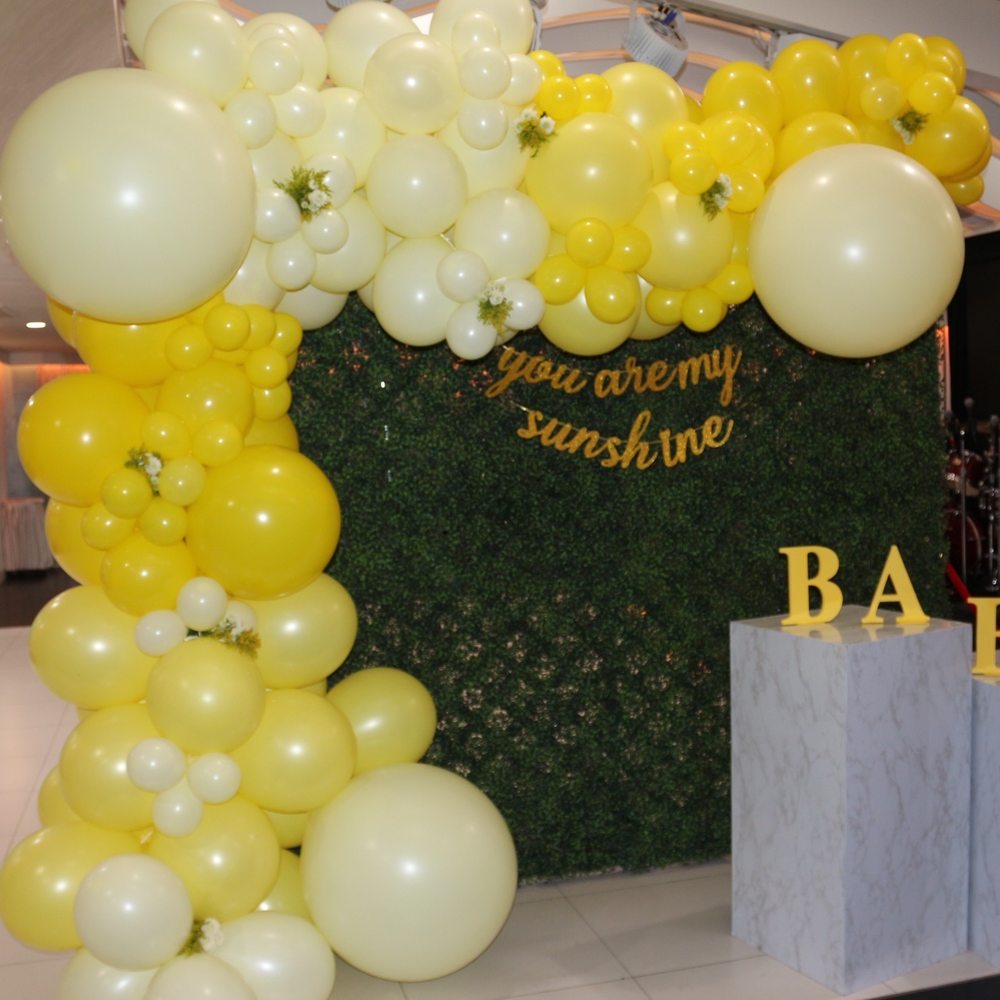 Belle Ame Balloons - Gorgeous display for a baby shower (Belle Ame provided this whole setup, not just the balloons) - Party Supplies Near Me - Glendale, California Belle Ame Balloons - Gorgeous display for a baby shower (Belle Ame provided this whole setup, not just the balloons) - Party Supplies Near Me - Glendale, California