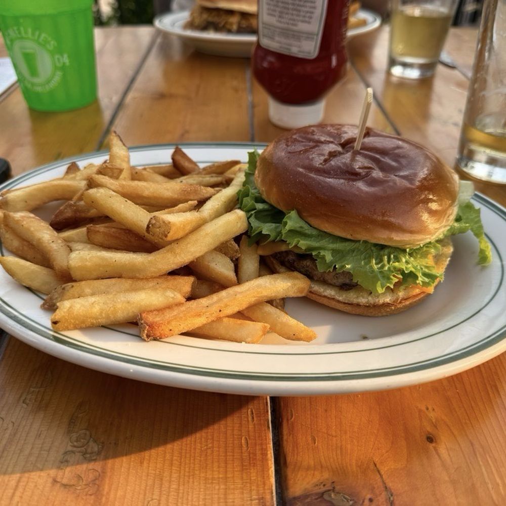 McNellie's - Pubs Near Me - Tulsa, Oklahoma