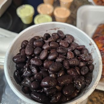 Campestre Chicken - Black beans - Salvadoran Near Me - Lincoln Park, Michigan