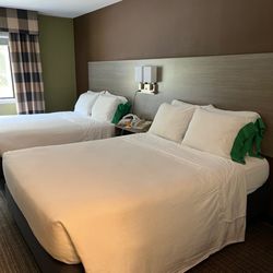 GuestHouse Poulsbo - Came back to nicely serviced room