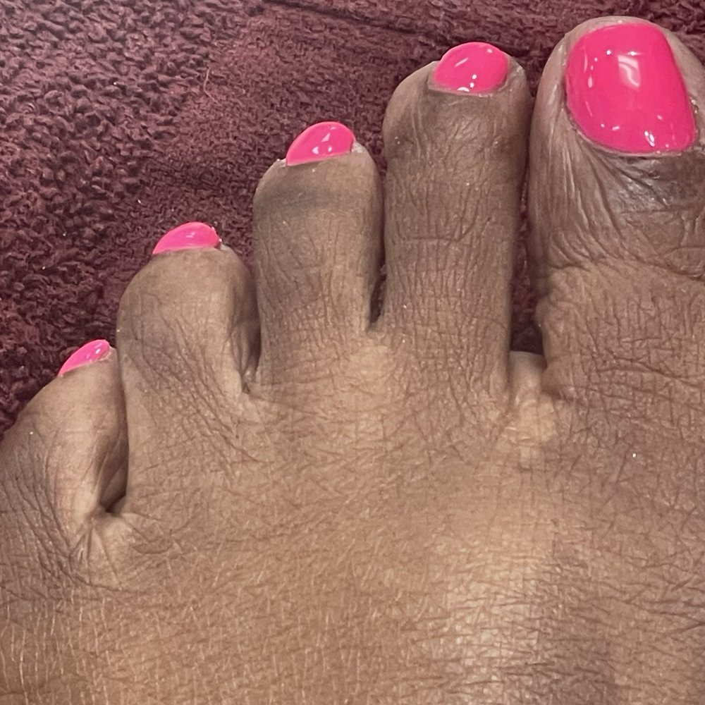 NailBar & Spa - Deluxe pedicure with gel polish #117 - Nail Salons Near Me - Fontana, California