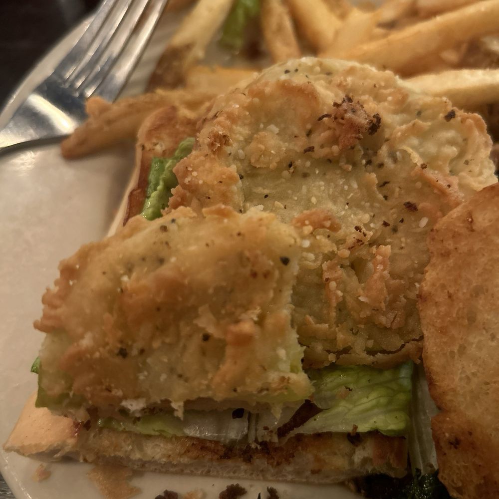 Annie O's Kitchen - Decent fried green tomatoes had there not been extremely burnt bacon to accompany them. - Southern Near Me - Hilton Head Island, South Carolina Annie O's Kitchen - Decent fried green tomatoes had there not been extremely burnt bacon to accompany them. - Southern Near Me - Hilton Head Island, South Carolina