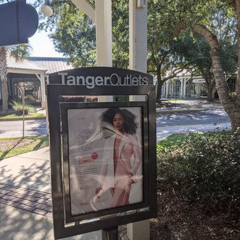 Tanger - Tanger Outlets Hilton Head - Outlet Stores Near Me - Bluffton, South Carolina