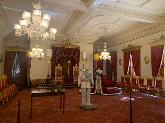 Iolani Palace by null