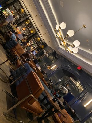 Quadrant Bar & Lounge by null