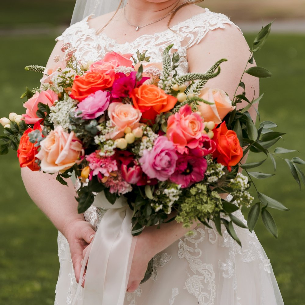 Flowers by Erin - Wedding Ceremony bouquet - Wedding Planning Near Me Flowers by Erin - Wedding Ceremony bouquet - Wedding Planning Near Me