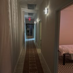 Ooh La La Spa - Entrance