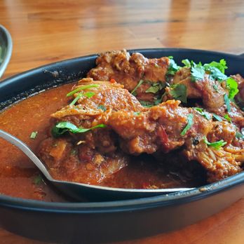 Chutneys Bellevue - Goan Curry Chicken Vindaloo - Indian Near Me - Bellevue, Washington