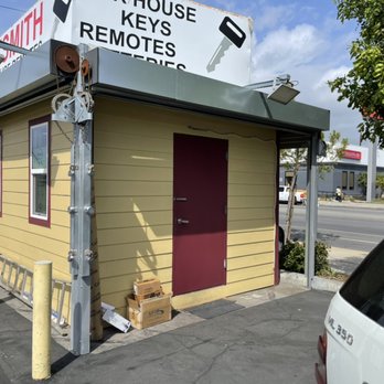 NoHo Locksmith - Store's employee entrance. - Keys & Locksmiths Near Me - North Hollywood, California NoHo Locksmith - Store's employee entrance. - Keys & Locksmiths Near Me - North Hollywood, California