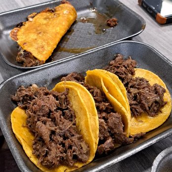Tacos Chilangos - Birriera - Mexican Near Me - Avondale, Arizona