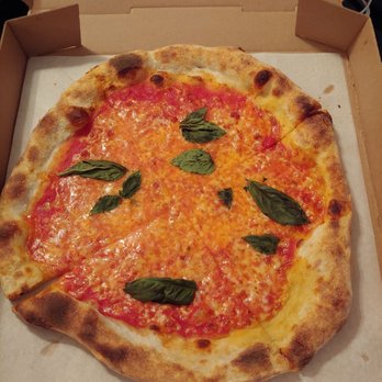 Philomena's - NY - Margherita hybrid pie. - Pizza Near Me - Sunnyside, New York