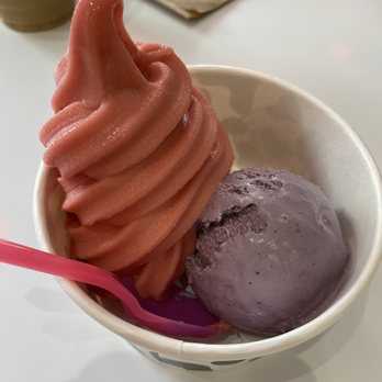 Moo Moo Cows - Vegan strawberry soft serve + black raspberry ice cream - Ice Cream & Frozen Yogurt Near Me - Baltimore, Maryland Moo Moo Cows - Vegan strawberry soft serve + black raspberry ice cream - Ice Cream & Frozen Yogurt Near Me - Baltimore, Maryland
