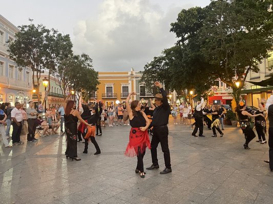 Plaza de Armas by null