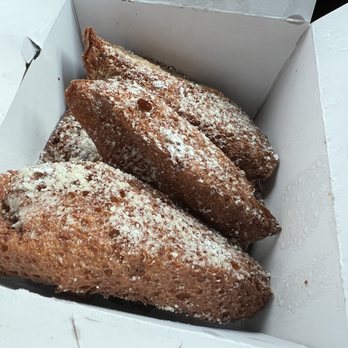 Cracked Eggery - French Toast Sticks - Breakfast & Brunch Near Me - Washington, DC, District of Columbia