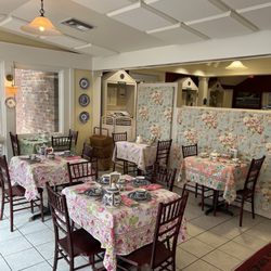 Heritage Bakery & Cafe - Inside cafe
