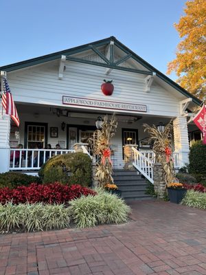 Applewood Farmhouse Restaurant by null