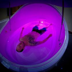 Sal-Sano - 0 gravity, deprivation float tank! R.E.S.T. Therapy!