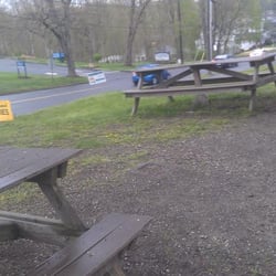 Buns On Wheels - Picnic Tables