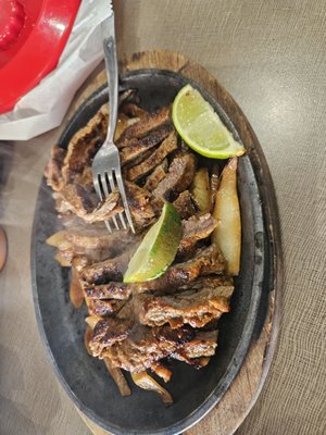 LA Fondita by null