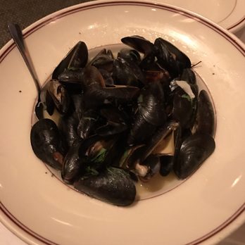 Le Diplomate - Moules! - Brasseries Near Me - Washington, DC, District of Columbia