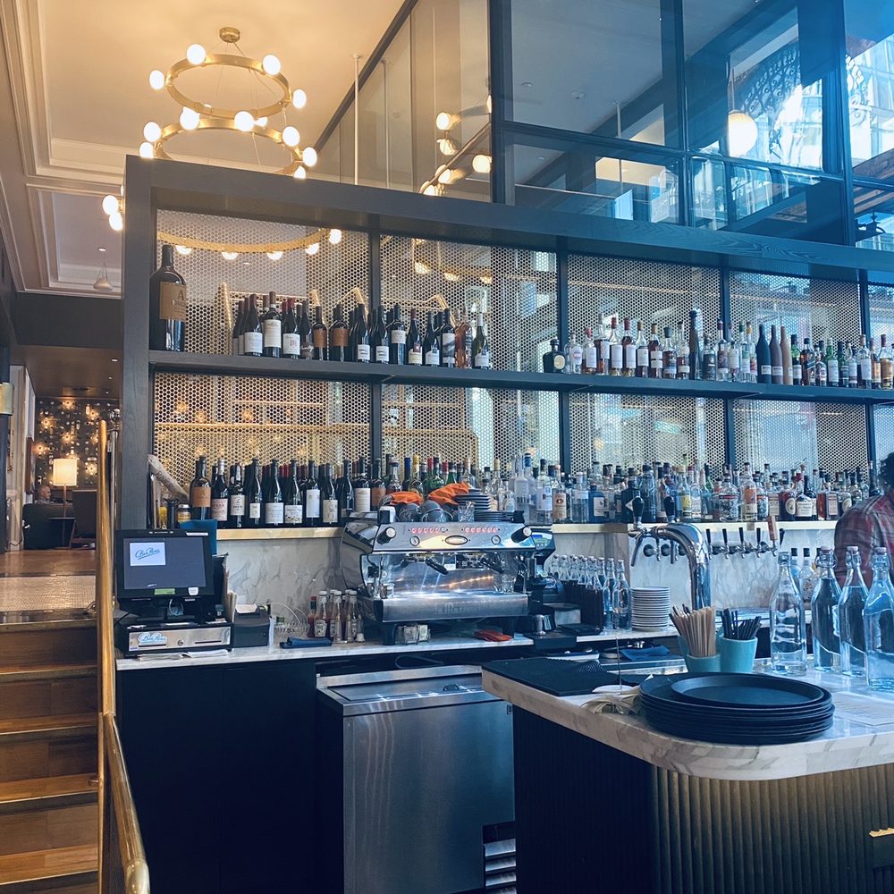 The State Hotel - Bar in the lobby area adjacent to Ben Paris restaurant- 10/10 drinks - Hotels Near Me - Seattle, Washington The State Hotel - Bar in the lobby area adjacent to Ben Paris restaurant- 10/10 drinks - Hotels Near Me - Seattle, Washington