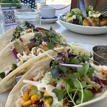 The Hampton Social - Naples - Fish tacos - New American Near Me - Naples, Florida The Hampton Social - Naples - Fish tacos - New American Near Me - Naples, Florida
