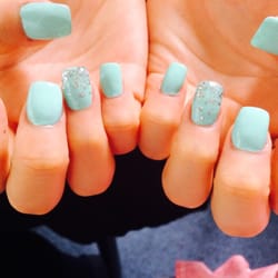 Pearl Nails