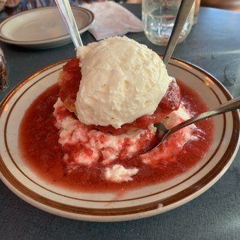 Denver Biscuit Co. - Broadway - Strawberry Shortcake - Breakfast & Brunch Near Me - Denver, Colorado Denver Biscuit Co. - Broadway - Strawberry Shortcake - Breakfast & Brunch Near Me - Denver, Colorado