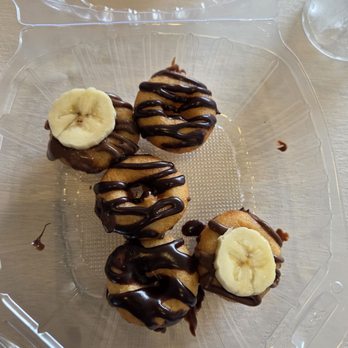 Yummy's Mini Donuts and Ice Cream - Nutella and banana, and chocolate drizzle - Donuts Near Me - Albuquerque, New Mexico