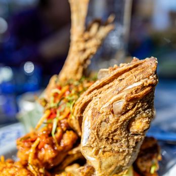 Pineapple Thai - EX Rockfish ($32) - Thai Near Me - Cupertino, California Pineapple Thai - EX Rockfish ($32) - Thai Near Me - Cupertino, California