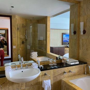 Mandarin Oriental, Miami - Hotels Near Me - Miami, Florida Mandarin Oriental, Miami - Hotels Near Me - Miami, Florida