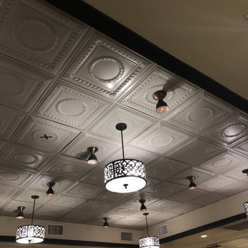 Juliana's - Ceiling - Pizza Near Me - Brooklyn, New York Juliana's - Ceiling - Pizza Near Me - Brooklyn, New York