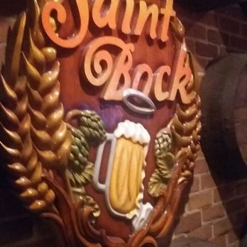 Le Saint-Bock - Brasseries Near Me - Montreal, Quebec