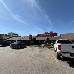 Dakin Farm
