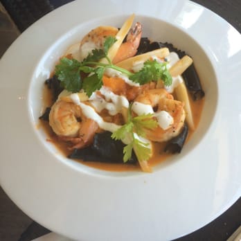 Splashes Restaurant - Squid Ink Pappardelle with Mexican jumbo prawns. Yum - New American Near Me - Laguna Beach, California Splashes Restaurant - Squid Ink Pappardelle with Mexican jumbo prawns. Yum - New American Near Me - Laguna Beach, California