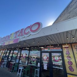 Guanataco Arlington - More building