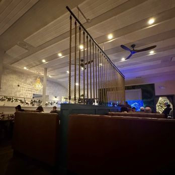 Crows Nest - Inside seating - Seafood Near Me - Warwick, Rhode Island