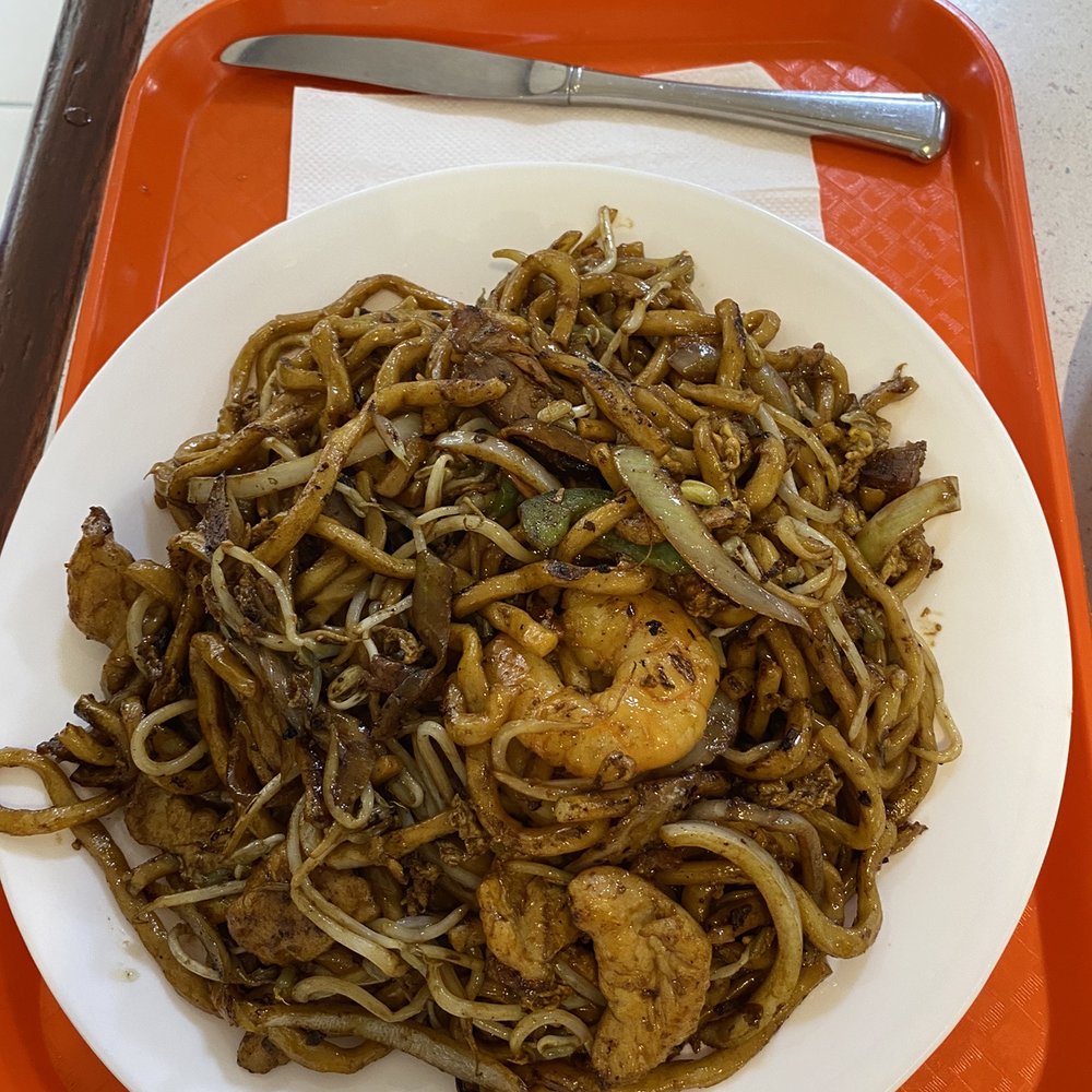 Shanghai Noodles. Good portions of both shrimps and pork. Thick and tasty udon noodles. Slight smoky flavor. Well prepared! Shanghai Noodles. Good portions of both shrimps and pork. Thick and tasty udon noodles. Slight smoky flavor. Well prepared!