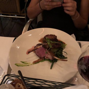 Pégase - Lamb - French Near Me - Montreal, Quebec