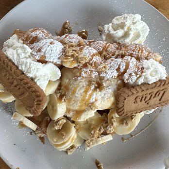 LUMI Dessert Cafe - Banana waffle - Desserts Near Me - Lynnwood, Washington LUMI Dessert Cafe - Banana waffle - Desserts Near Me - Lynnwood, Washington