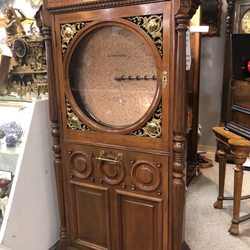 The Antique Experience