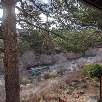 Riverhouse Lodge - More river views. - Hotels Near Me - Bend, Oregon Riverhouse Lodge - More river views. - Hotels Near Me - Bend, Oregon
