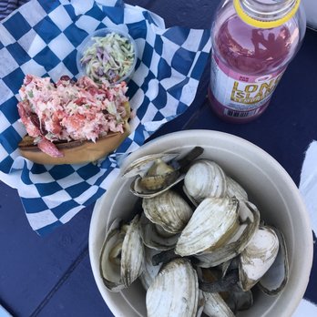 Hooked - Seafood Near Me - Montauk, New York Hooked - Seafood Near Me - Montauk, New York
