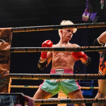 Sonshine Private Training - Muay Thai Near Me - Newport Beach, California Sonshine Private Training - Muay Thai Near Me - Newport Beach, California