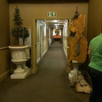 Balmer Lawn Hotel - Entrance to the Saltus Spa, home of the best massage in the New Forest. - Hotels Near Me - Brockenhurst, HAM