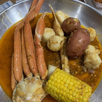 The Crab 99 - M3. Snow Crab Legs M12. Scallop S1. Corn on the Cob S2. Potato S4. Sweet Potato Fries (in the back corner) This was the pick two combo. - Seafood Near Me - Hagerstown, Maryland The Crab 99 - M3. Snow Crab Legs M12. Scallop S1. Corn on the Cob S2. Potato S4. Sweet Potato Fries (in the back corner) This was the pick two combo. - Seafood Near Me - Hagerstown, Maryland