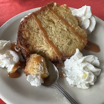 Duggan's Reef - Rum cake. This was the best cake I have ever put in my mouth. - Seafood Near Me - Saint Croix, Virgin Islands