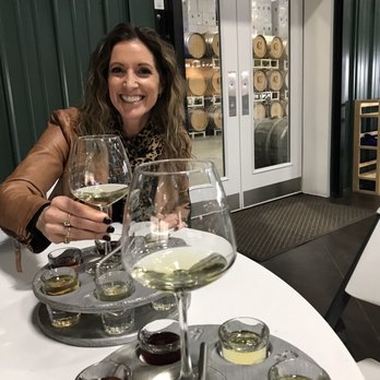 Chateau Aeronautique Winery - Wineries Near Me - Jackson, Michigan